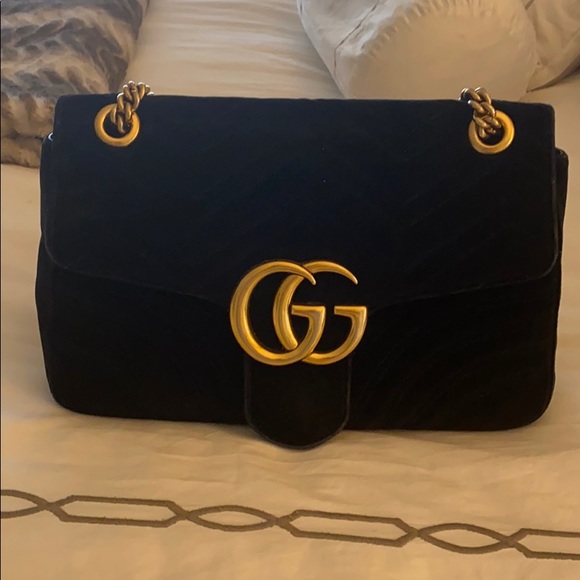 Gucci Handbags - Gucci Marmont velvet handbag